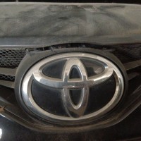 Передний бампер