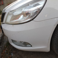 Передний бампер