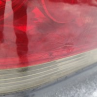 Левый задний фонарь