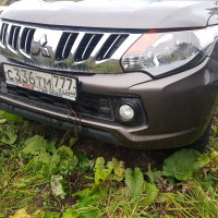 Передний бампер