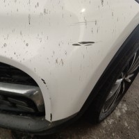 Передний бампер