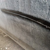 Передняя левая дверь