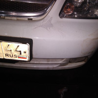 Передний бампер