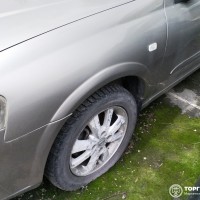 Переднее левое крыло