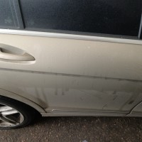 Задняя правая дверь