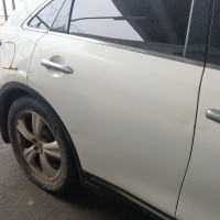 Задняя правая дверь