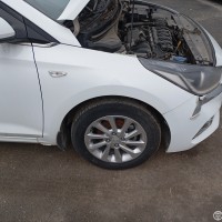 Переднее правое крыло