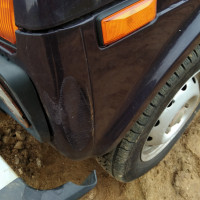 Переднее левое крыло