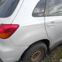 Заднее правое крыло