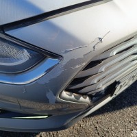 Передний бампер