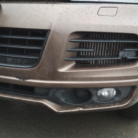 Передний бампер