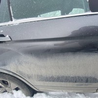 Задняя правая дверь