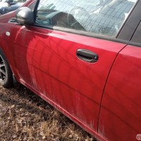 Передняя левая дверь