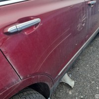 Задняя правая дверь