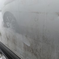 Передняя левая дверь