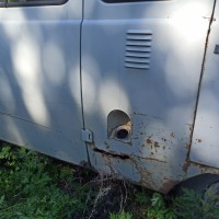 Задняя правая дверь