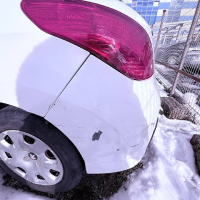 Левый задний фонарь