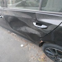 Задняя левая дверь