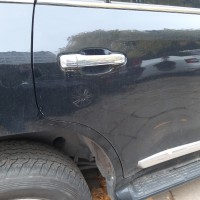 Задняя правая дверь