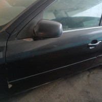 Передняя левая дверь