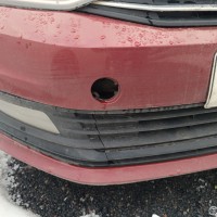 Передний бампер