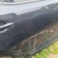 Задняя правая дверь