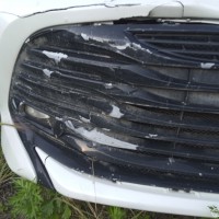 Передний бампер