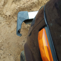 Переднее левое крыло