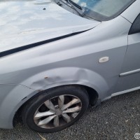 Переднее левое крыло