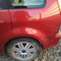 Заднее левое крыло