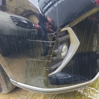 Передний бампер