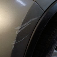 Передний бампер