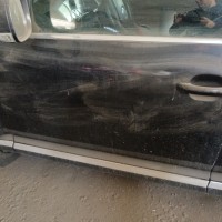 Передняя левая дверь