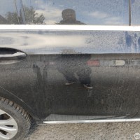 Задняя правая дверь