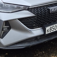 Передний бампер