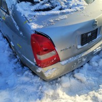 Левый задний фонарь