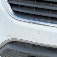 Передний бампер