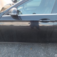 Передняя левая дверь