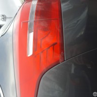 Левый задний фонарь