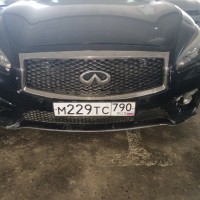 Передний бампер