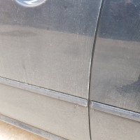 Передняя левая дверь