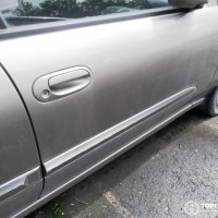 Передняя правая дверь