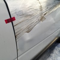 Передняя правая дверь