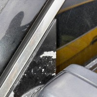 Передняя левая дверь