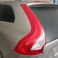 Левый задний фонарь