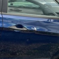 Передняя правая дверь