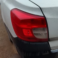 Левый задний фонарь