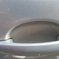 Передняя левая дверь