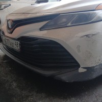 Передний бампер