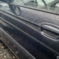 Передняя левая дверь